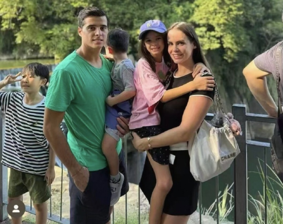 作为外援, http, 号球衣的他